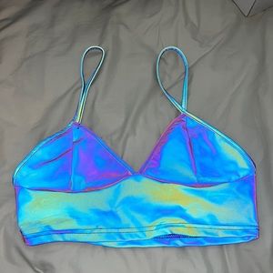 Reflective crop top size medium. Never worn but the tags are off.